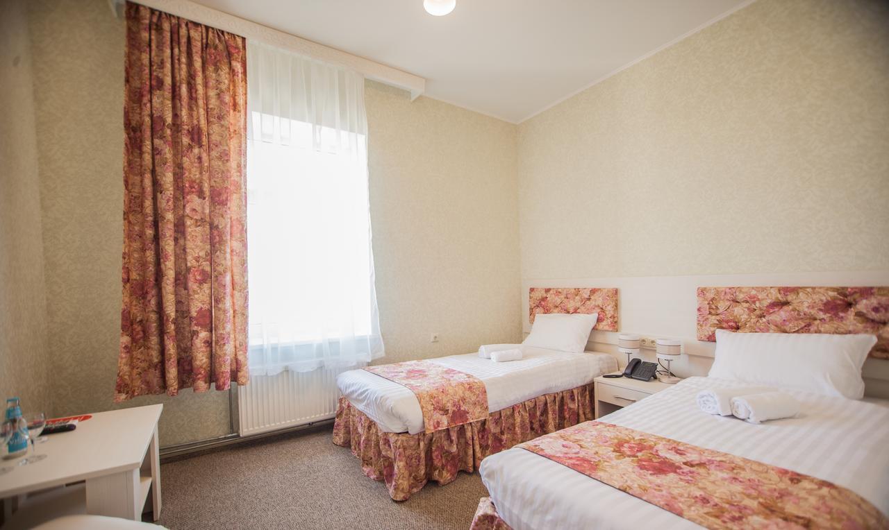 Hotel Sanmari Daugavpils Exterior foto